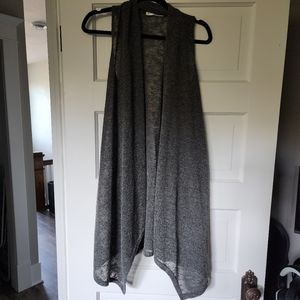 Sleeveless cardigan